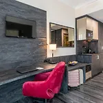 Hotel Plaza Premium Grand Winston