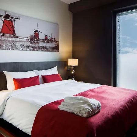 Plaza Premium Grand Winston 酒店