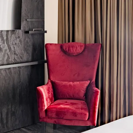 Plaza Premium Grand Winston Hotel Rijswijk