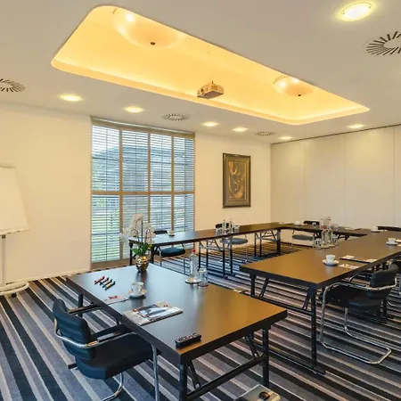 Plaza Premium Grand Winston Rijswijk