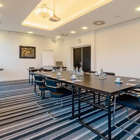 Plaza Premium Grand Winston Hotel Rijswijk