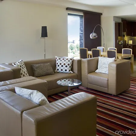 Plaza Premium Grand Winston