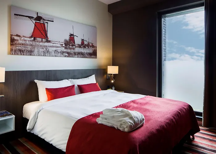 Plaza Premium Grand Winston Hotel