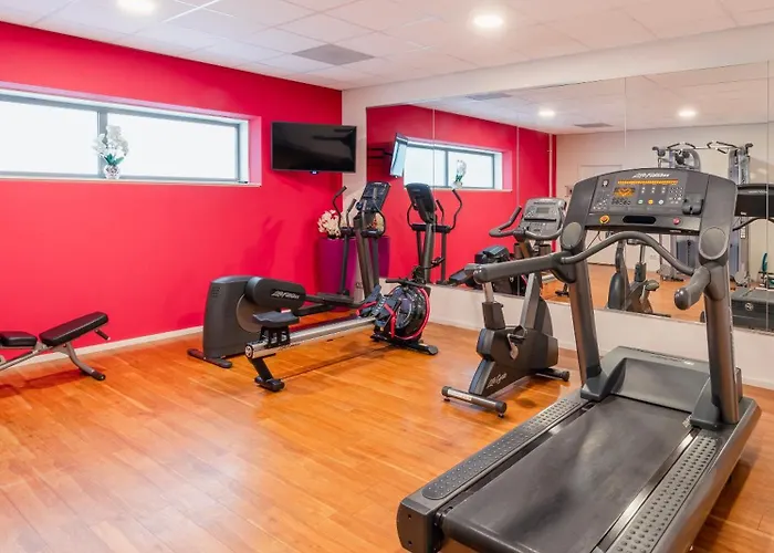 Plaza Premium Grand Winston Hotel